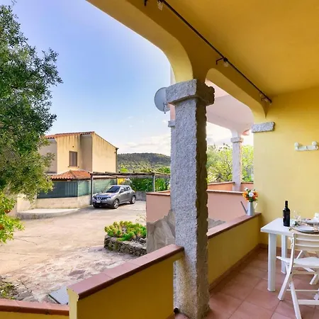 Living - Veranda & A 4min Apartman *